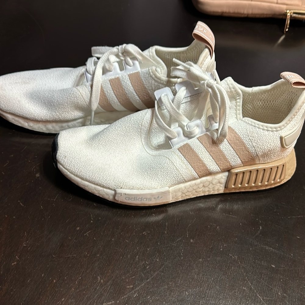 Adidas tennis shoes. Womens white size 8 1/2
